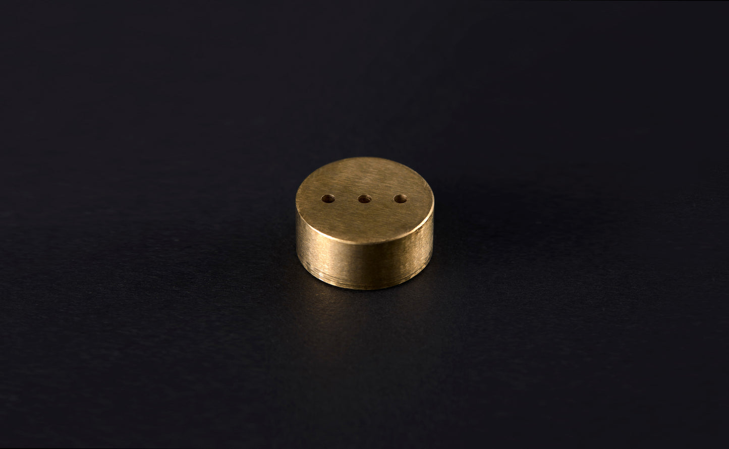 &INCENSE Gift Box - Kobai - Sandalwood, Cinnamon, Borneol